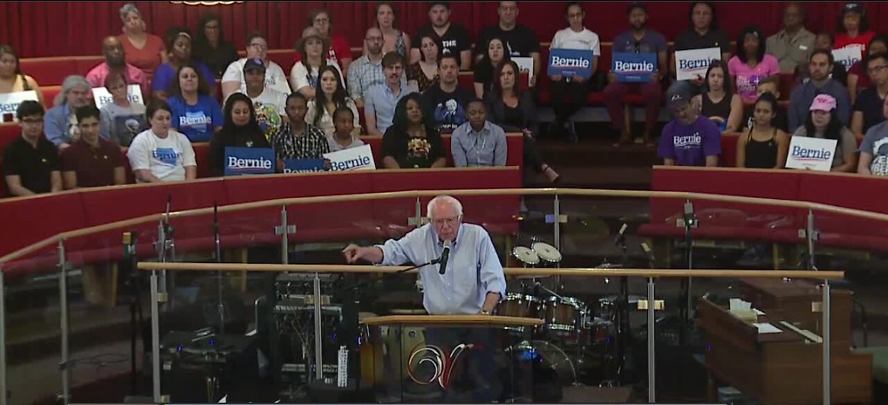 Sen. Bernie Sanders rallies in Las Vegas