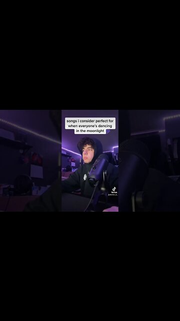 songs i consider perfect for when everyone’s dancing in the moonlight