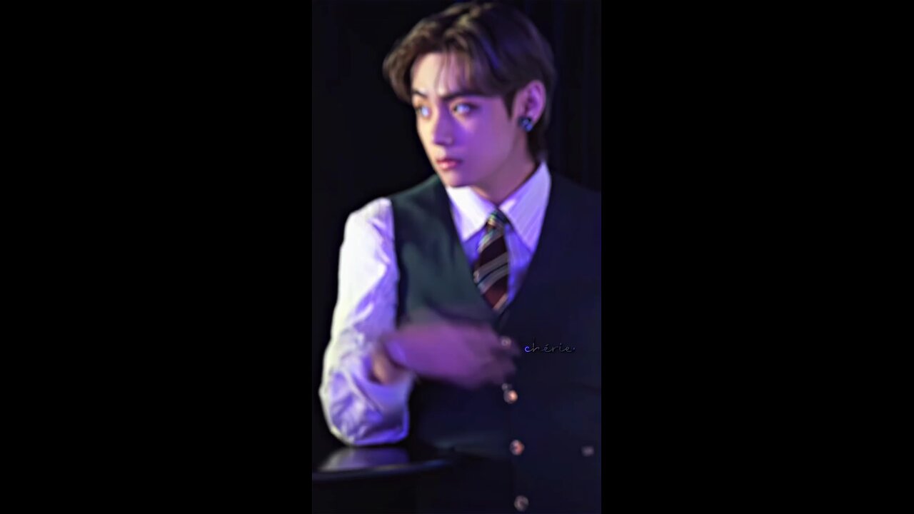 kim taehyung new tiktok video 💞🥀|#kimtaehyung #bts #tiktok #trending #viral #reels #shorts #rumble