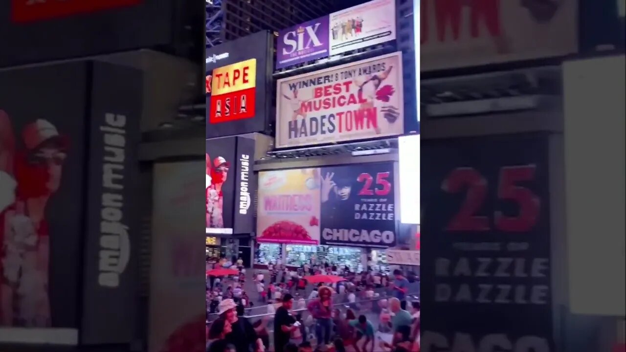 New York time square 10/6/22