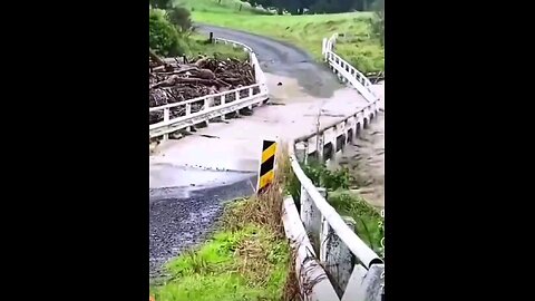 Perché in Emilia Romagna si lasciano deliberatamente detriti negli alvei dei corsi d'acqua?