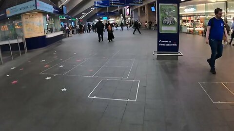 going around in circles in London train station GoPro 10th July 2023