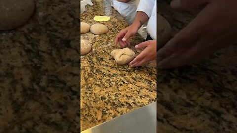 Modelagem Pão Batard - Aula Fermentação Natural com Chef Norberto Carone