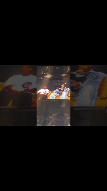 Drakes hologram hands him a book. #shortvideo #shortsvideo #shorts #short #drake #drizzy #papi