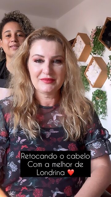 Retoquei o cabelo hoje