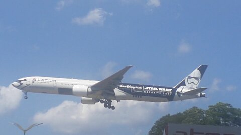 Boeing 777-300ER PT-MUA Star Wars coming from Guarulhos to Manaus