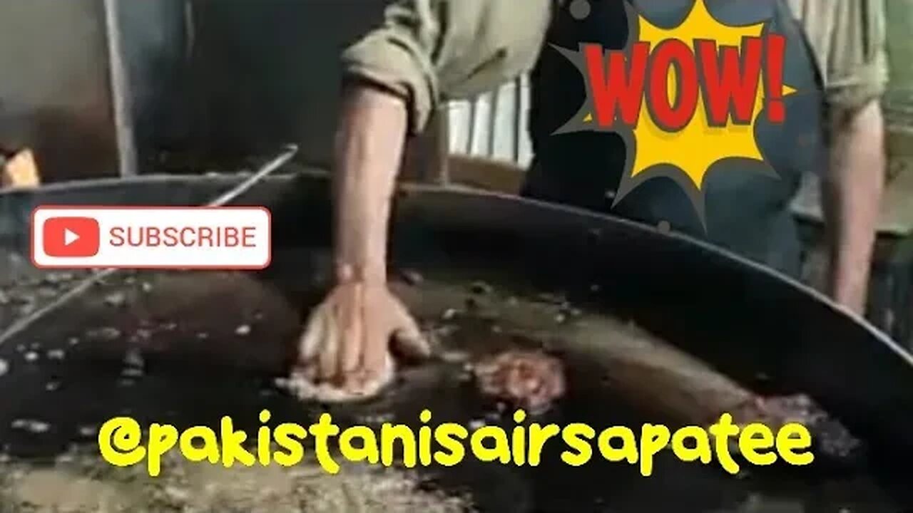 street food chapli kabab preparation #viralvideo @pakistanisairsapatee