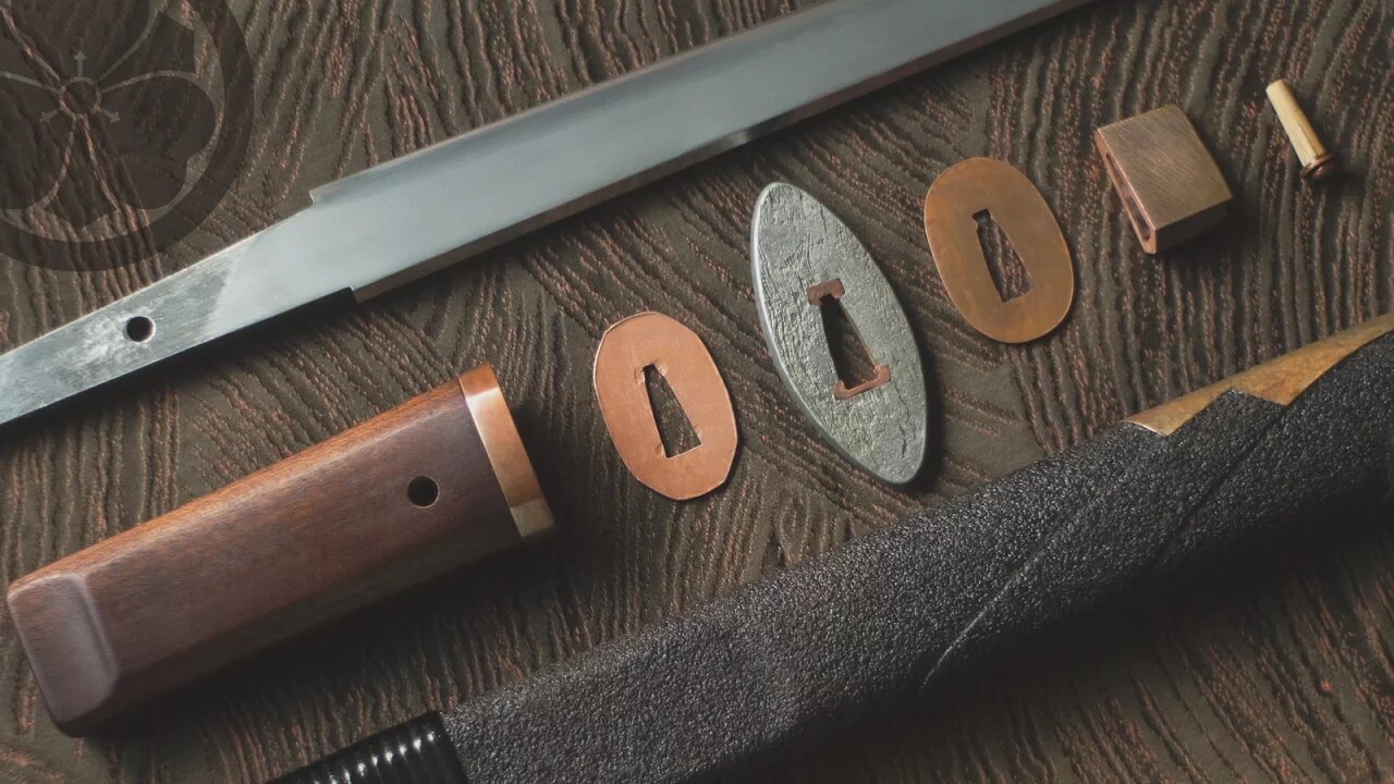 One bamboo peg - takedown & assembly of a classical tanto style knife