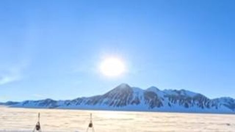 The 24 hour sun has been captured in Antarctica!