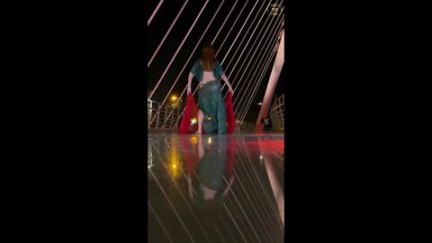 Yana Bass belly dancing. #shorts #bellydancetrending #learndance