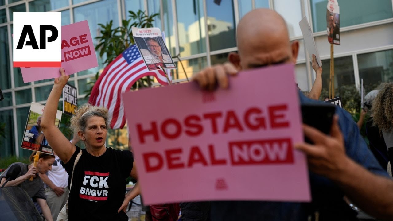Families of hostages hold a rally as Blinken visits Israel to push for Gaza cease-fire