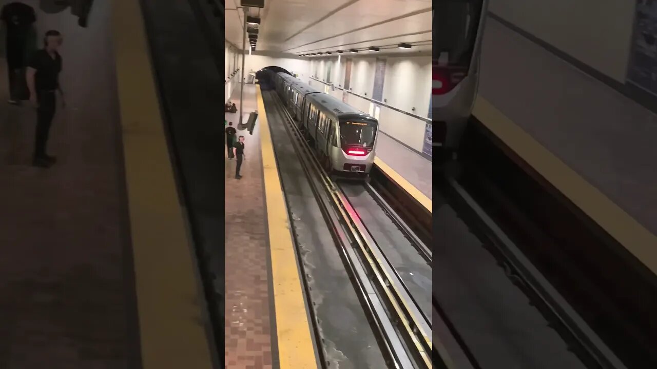 Montréal metro rock n roll