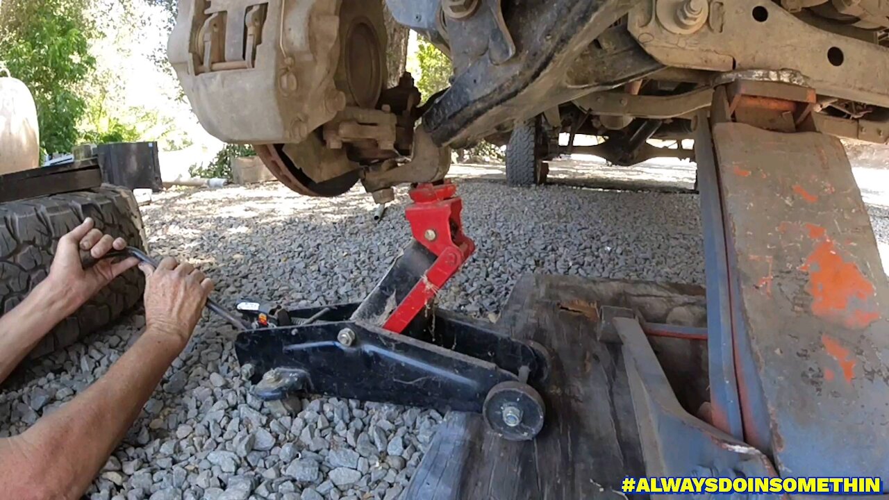 Trying to fix ball joint on 2002 Toyota Tundra