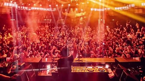 Festival Frenzy Live DJ Sets from the Biggest Stages