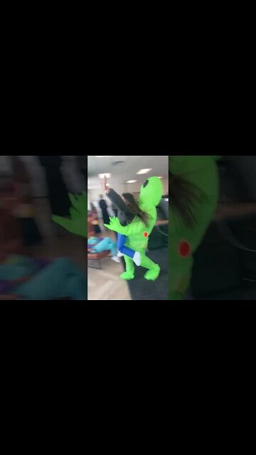 Alien Costume Fail! #MegaFails #Shorts