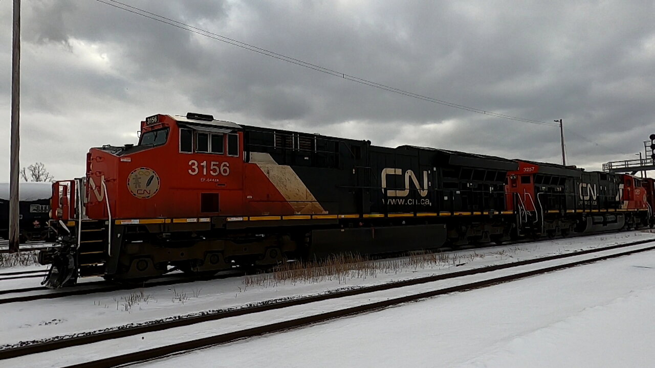 CN 3156 & CN 3257 Locomotives Manifest Train Eastbound In Ontario