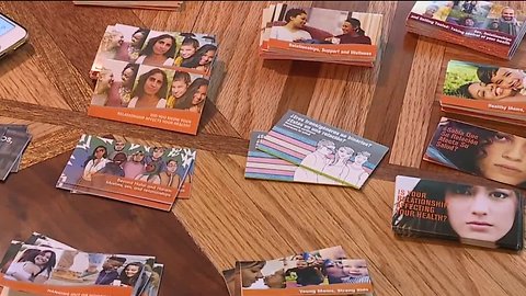 Cleveland resident discreetly leaving cards in bathrooms, other public places for domestic violence survivors to find
