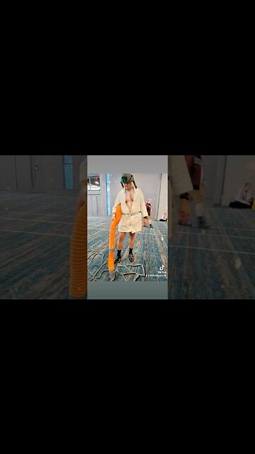 ⚠️ PROFANITY 🎄 #CHRISTMAS #UNCLEEDDIE #CHRISTMASVACATION #TARDIS ❄️ #DOCTORWHO #SUBSCRIBE #SHORTS