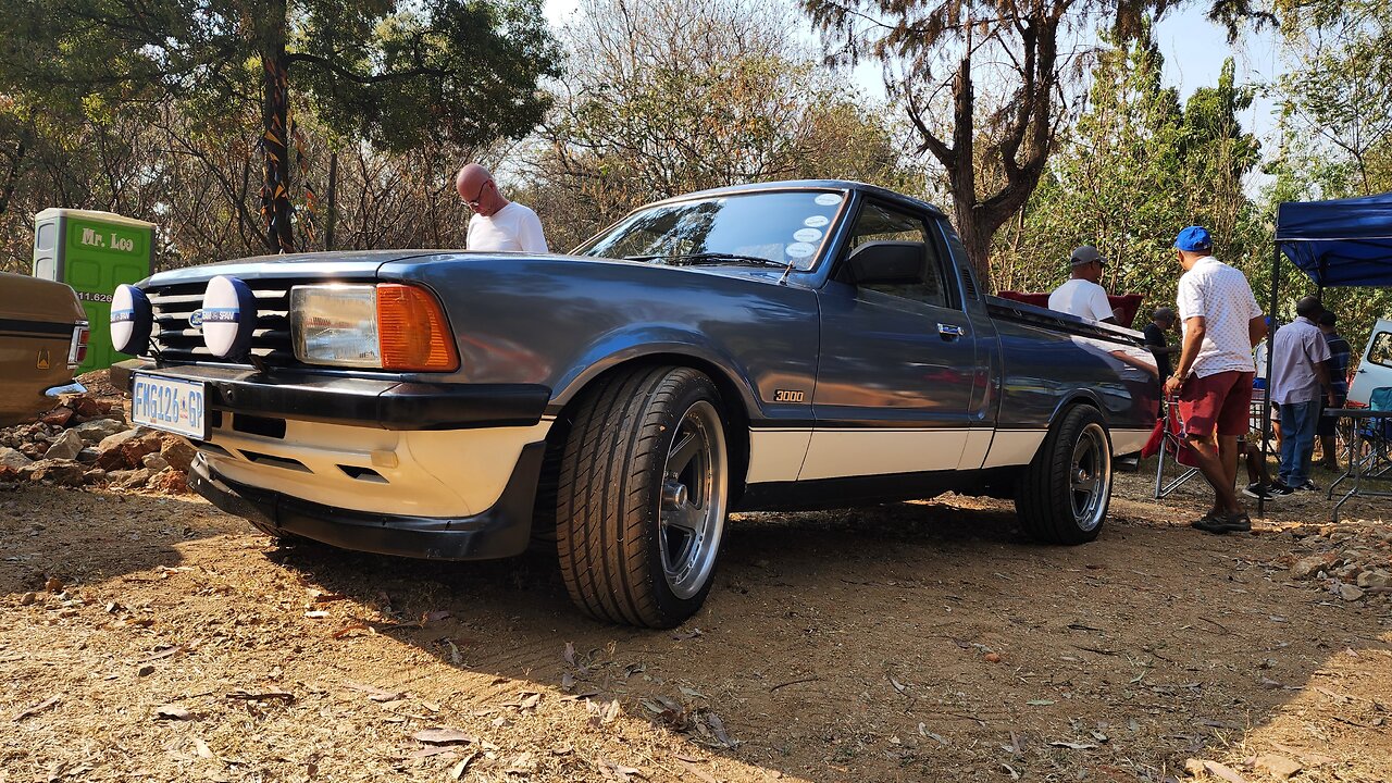 Lee's amazing 3.0L Cortina during the Swop Meet