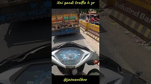 have u faced this traffic ? #shorts #motovlog #jaswantboo