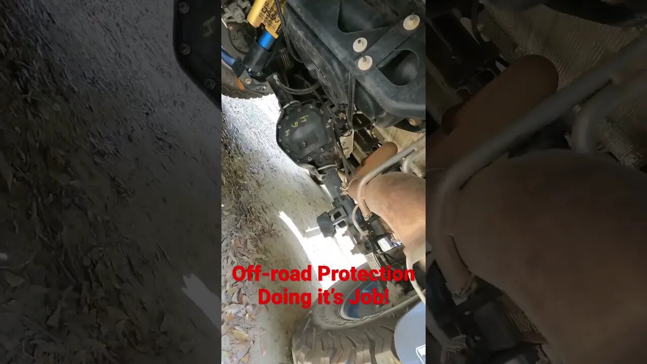 How to Protect Low Hanging Shocks Off-Roading #shorts #offroad