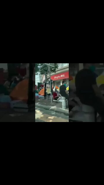 QR Code Yellow, China