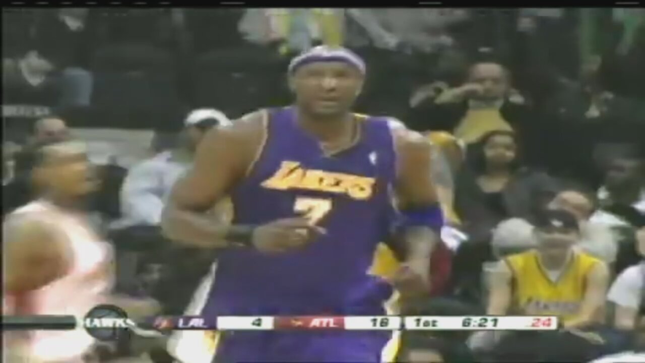 Lamar Odom 28 Points @ Hawks, 2004-05.