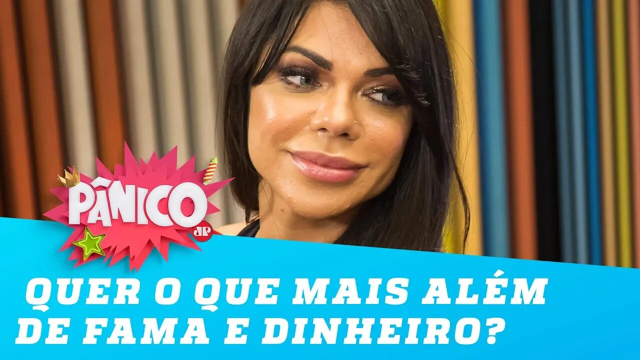 Miss Bumbum Suzy Cortez diz o que quer além de FAMA e DINHEIRO