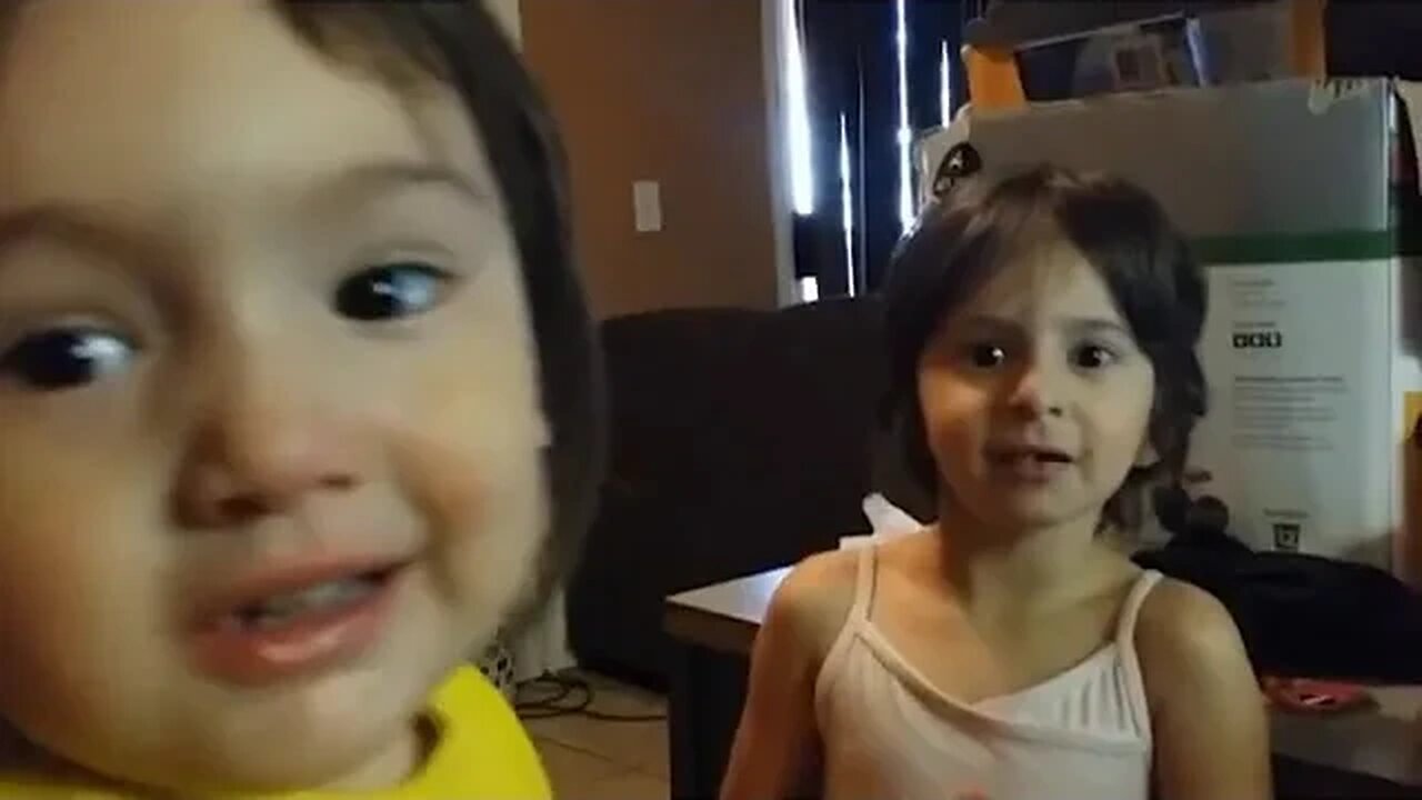 Sadie and Tasha Sing