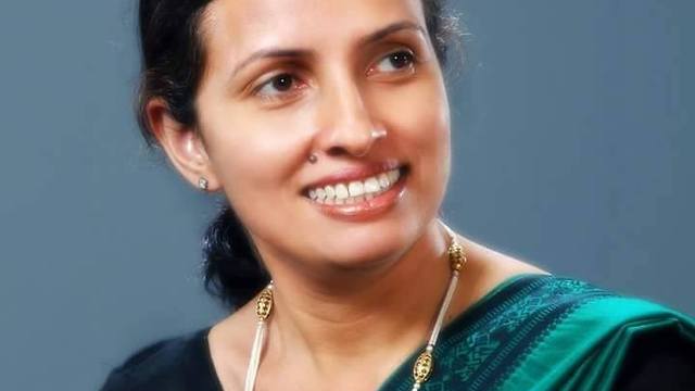 යාපහුවේ UNP සoවිධායක තුමියට එරෙහිව ජනතා විරෝධය