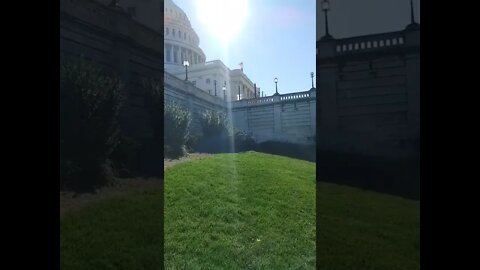 10/25/21 Nancy Drew in DC- Closer side view of the gate in Capitol Area- Bulletproof Plexi??