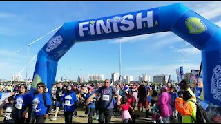 SOUTH AFRICA - Cape Town - The Big Walk (Video) (54Q)