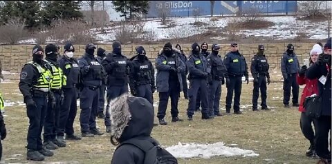 Standoff in Windsor Ontario. No arrests yet.