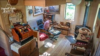 A Tiny house Builders Tiny home | Full Tour + Documentary