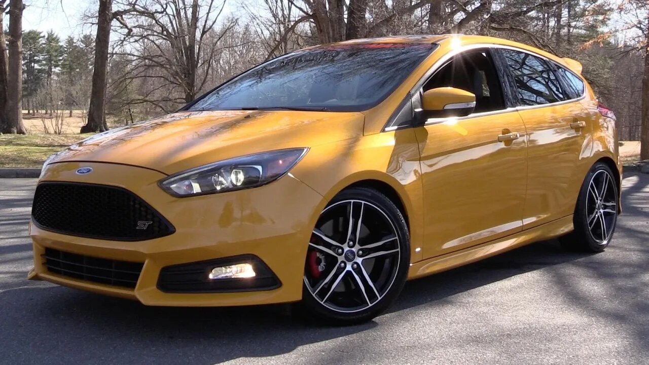 2015/2016 Ford Focus ST w/ Ford Performance Upgrades - Start Up, Road Test & In Depth Review