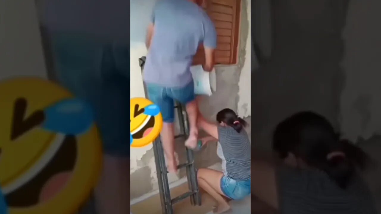 Never paint with your wife 🤣 #funny #comedy #shortsfeed #shortvideo #shorts #funny #funnyvideos