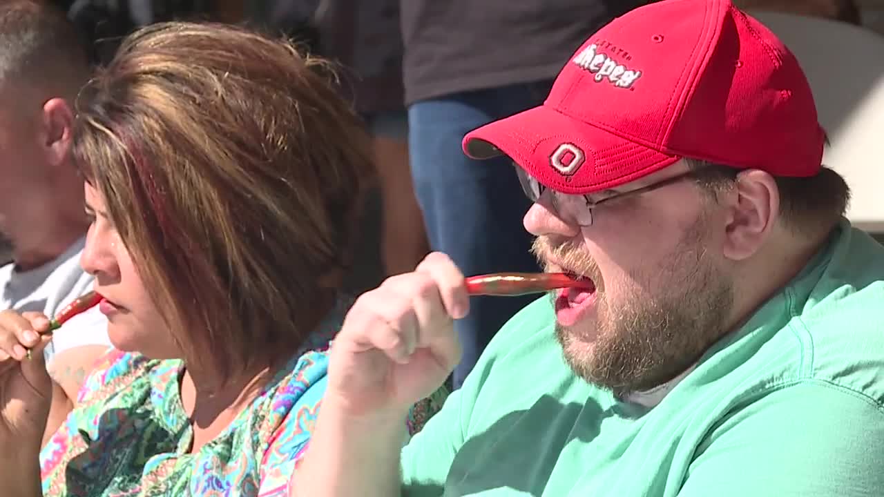 Nampa Farmers Market hosts a hot pepper eating contest