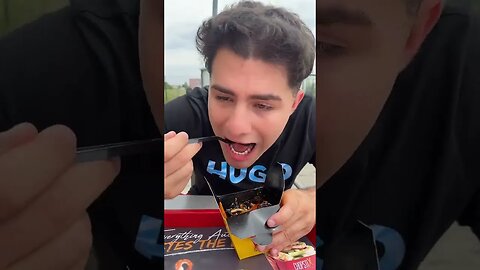 TESTEZ CEL MAI PICANT MENIU #oguritamica #mancaciosul #romania #mancaciosu #food