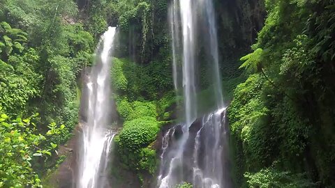 Bali in 8k ULTRA HD HDR - Paradise of Asia (60 FPS)