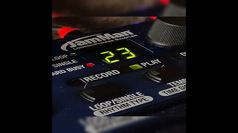 Jaman loop 23 Yamaha keyboard on Boss effects