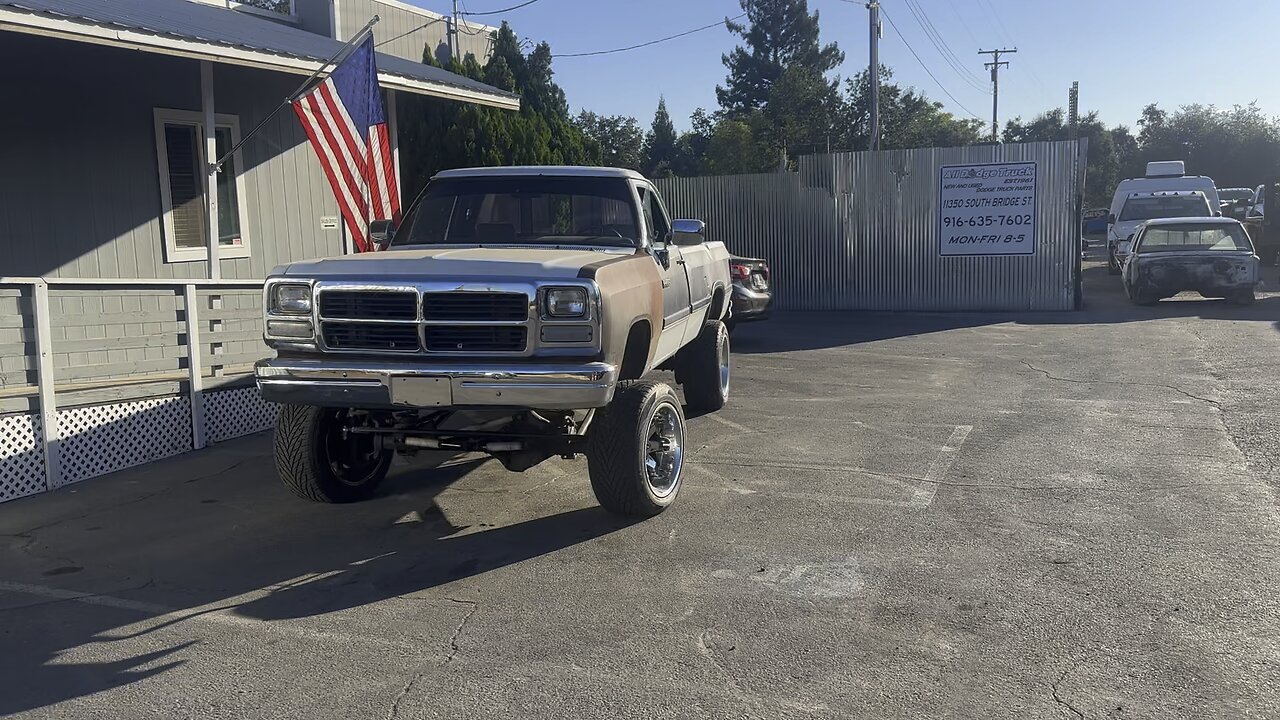 1992 D250 5.9l Cummins STK# 5170