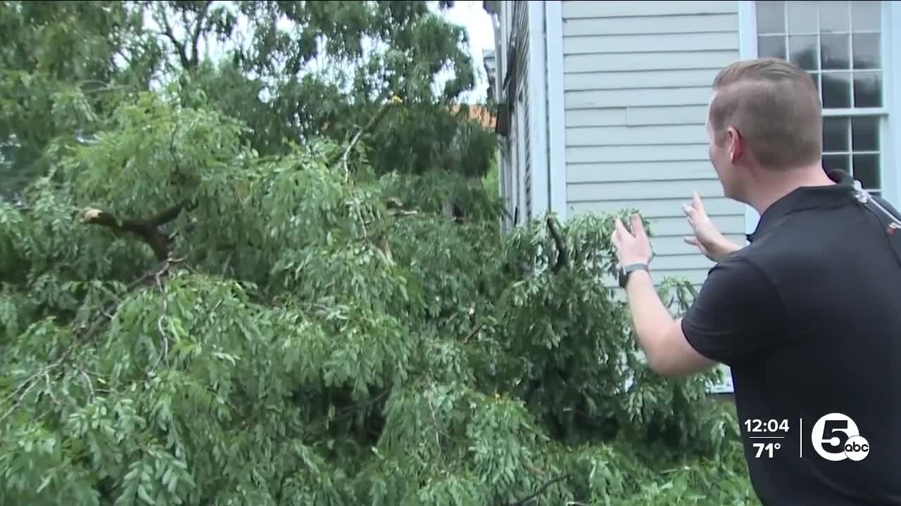 Dunham Tavern barely escapes major storm damage