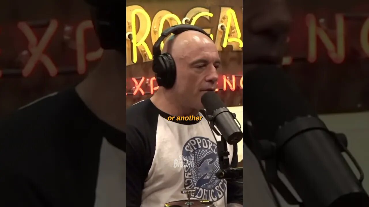 Joe Rogan and Post Malone shoot down CBDCs #bitcoin #cbdc #shorts