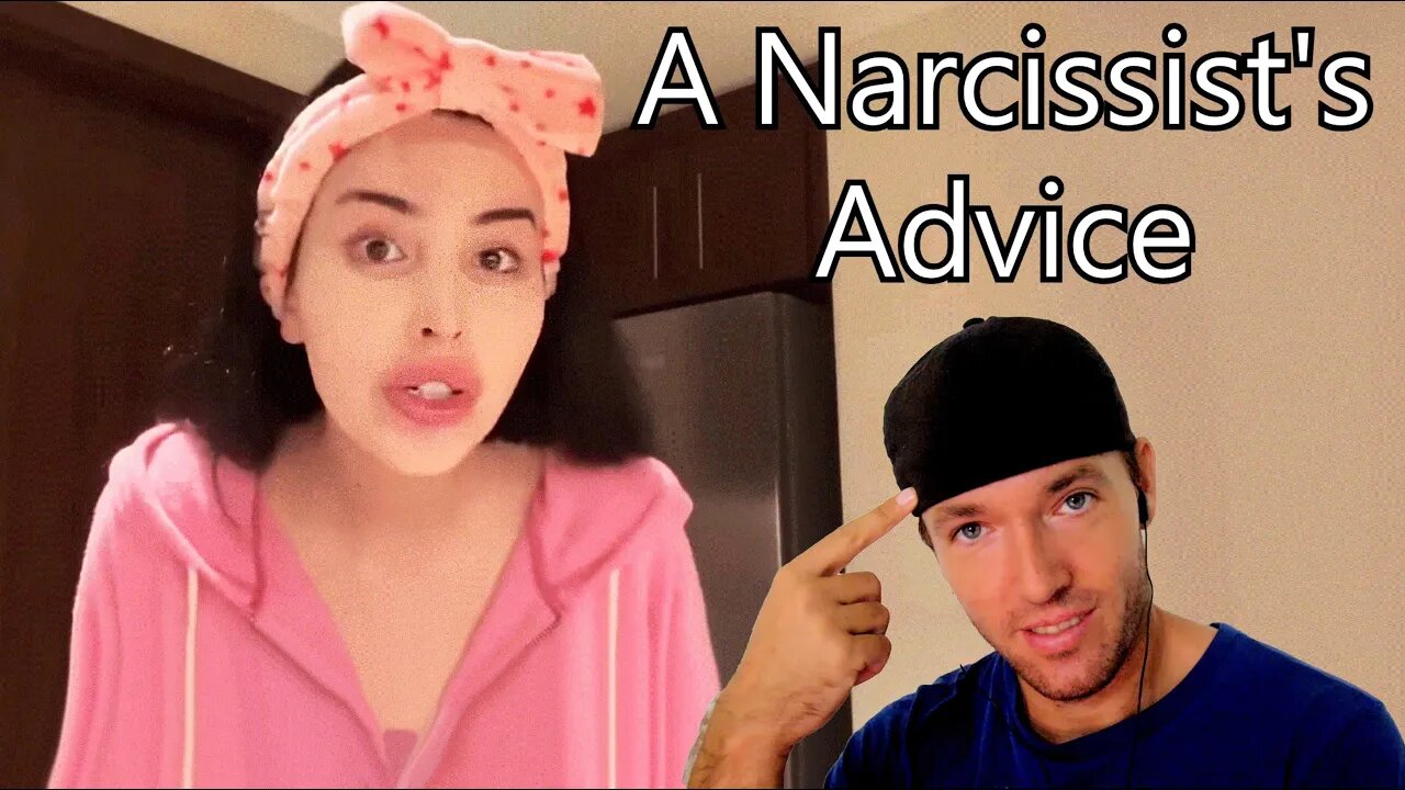 Narcissistic / Borderline Girl Gives Relationship Advice @Thewizardliz