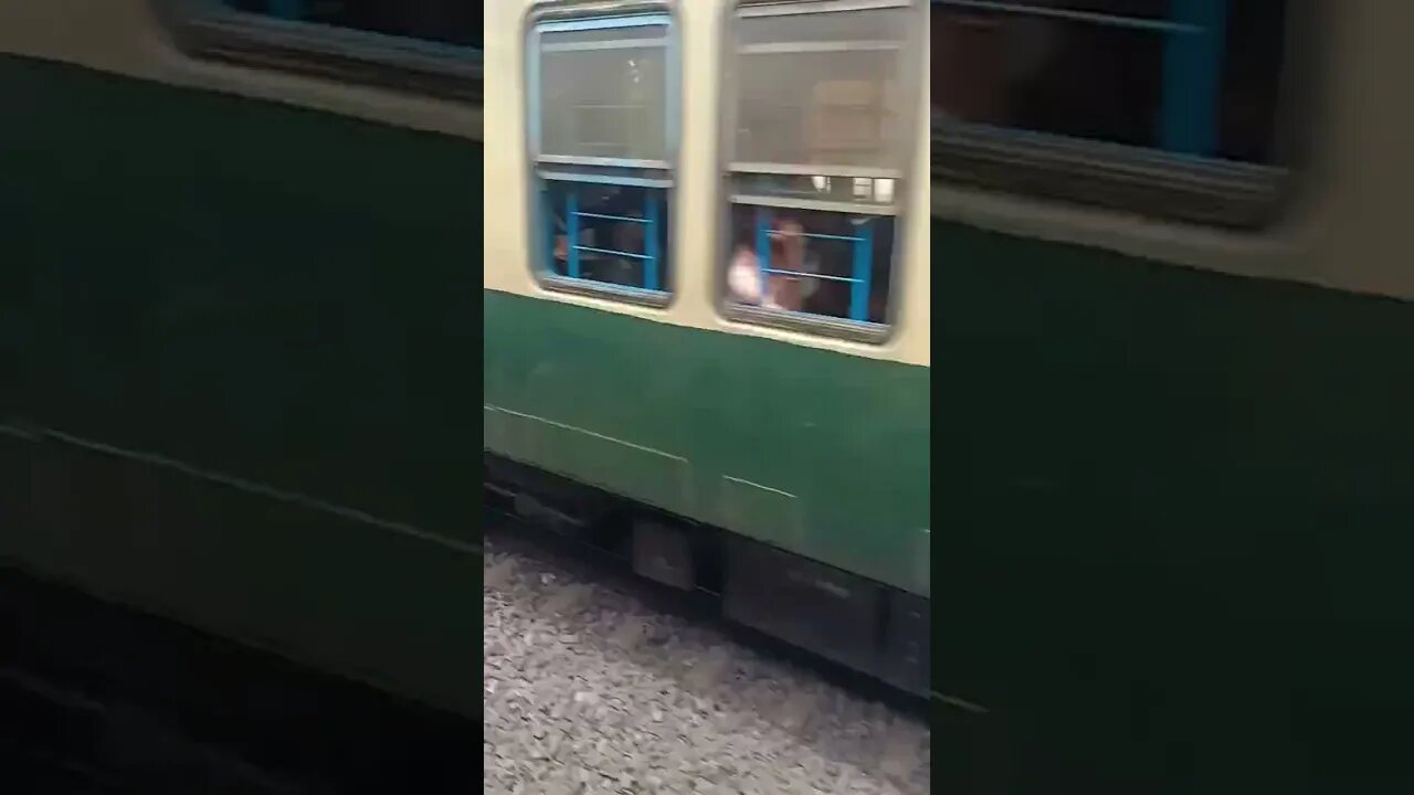 Train vs Bus Horn #train #bus #horn
