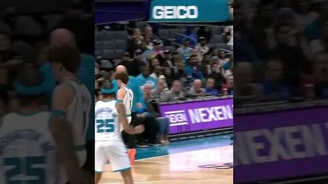 LaMelo Ball Scary Ankle Injury Vs Pacers