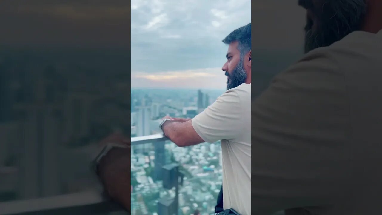 mahanakhon skywalk in Bangkok, Thailand #mahanakhonskywalk #skywalk #bangkok #thailand