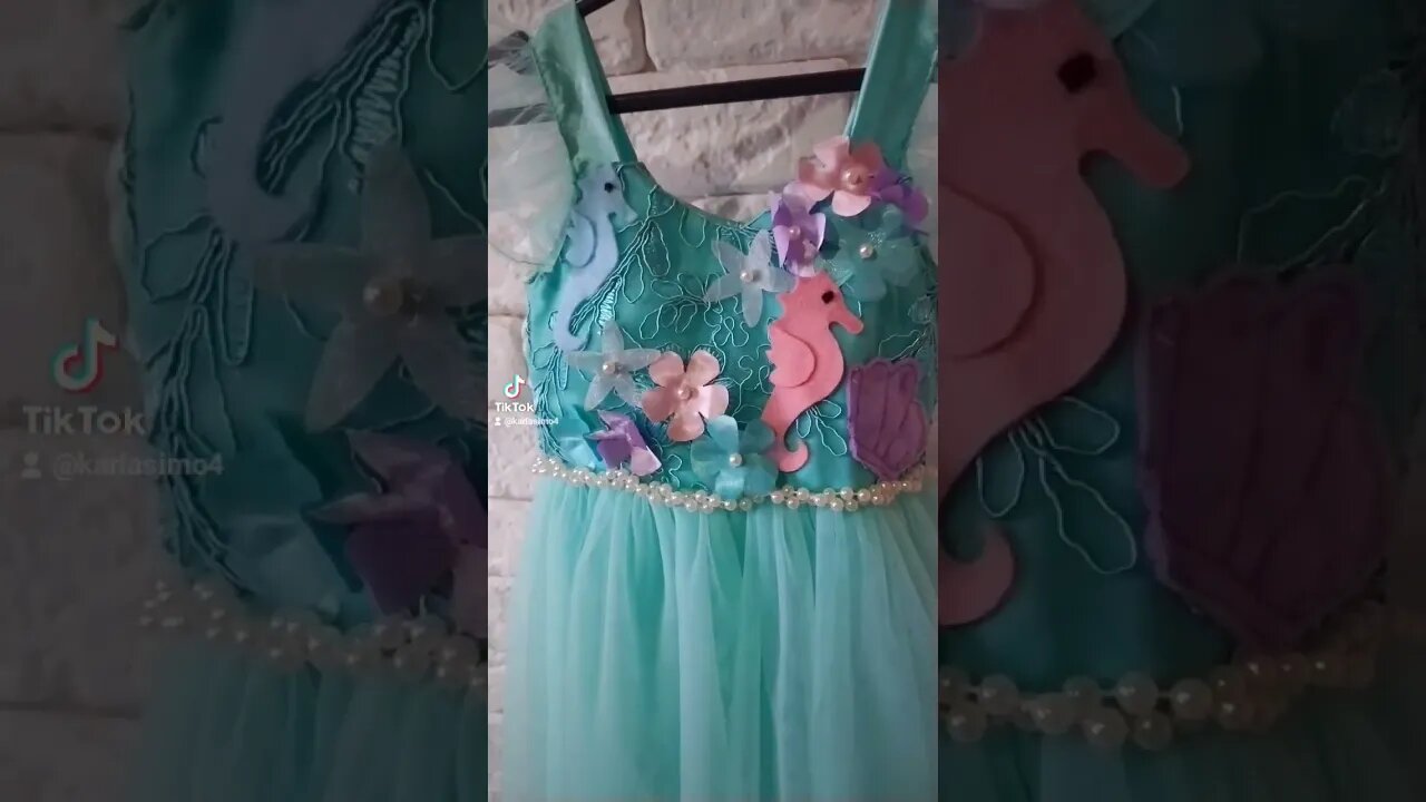 #moldegratis #costuracriativa #vestidodebebe #mundobita #passo-a-passo #galinhapintadinha#salopete