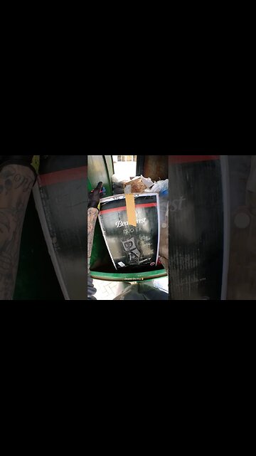 $400 Gamer jackpot found dumpster diving 😲 #dumpsterdiving #gamer #game #wow #free #king