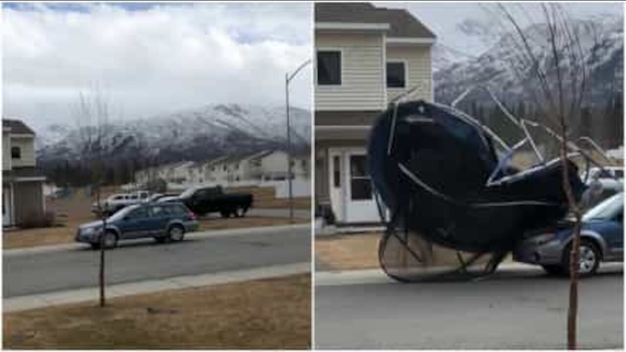 Un tappeto elastico volante spaventa gli abitanti dell'Alaska